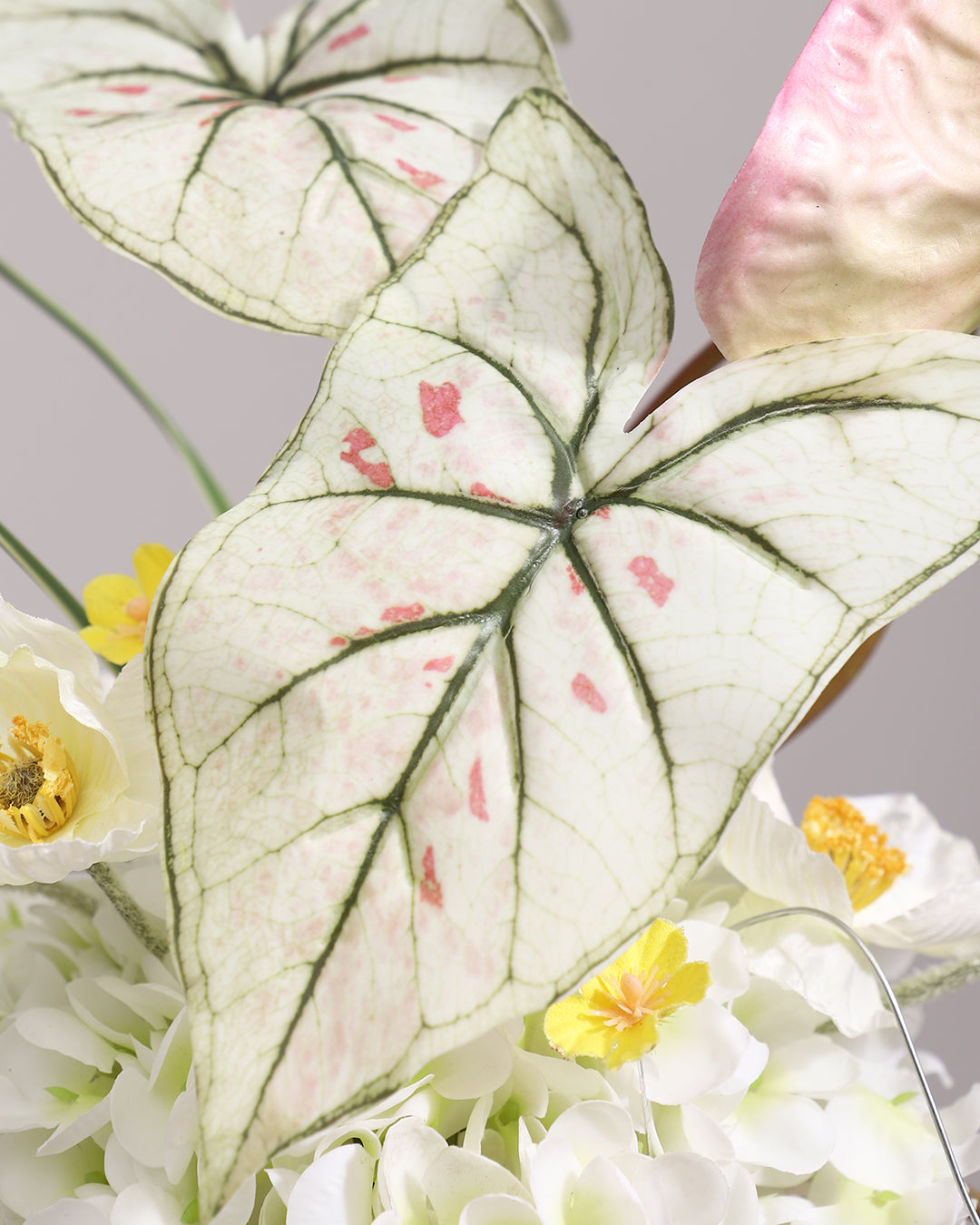 Art Faux Flowers Indoor Vase Set