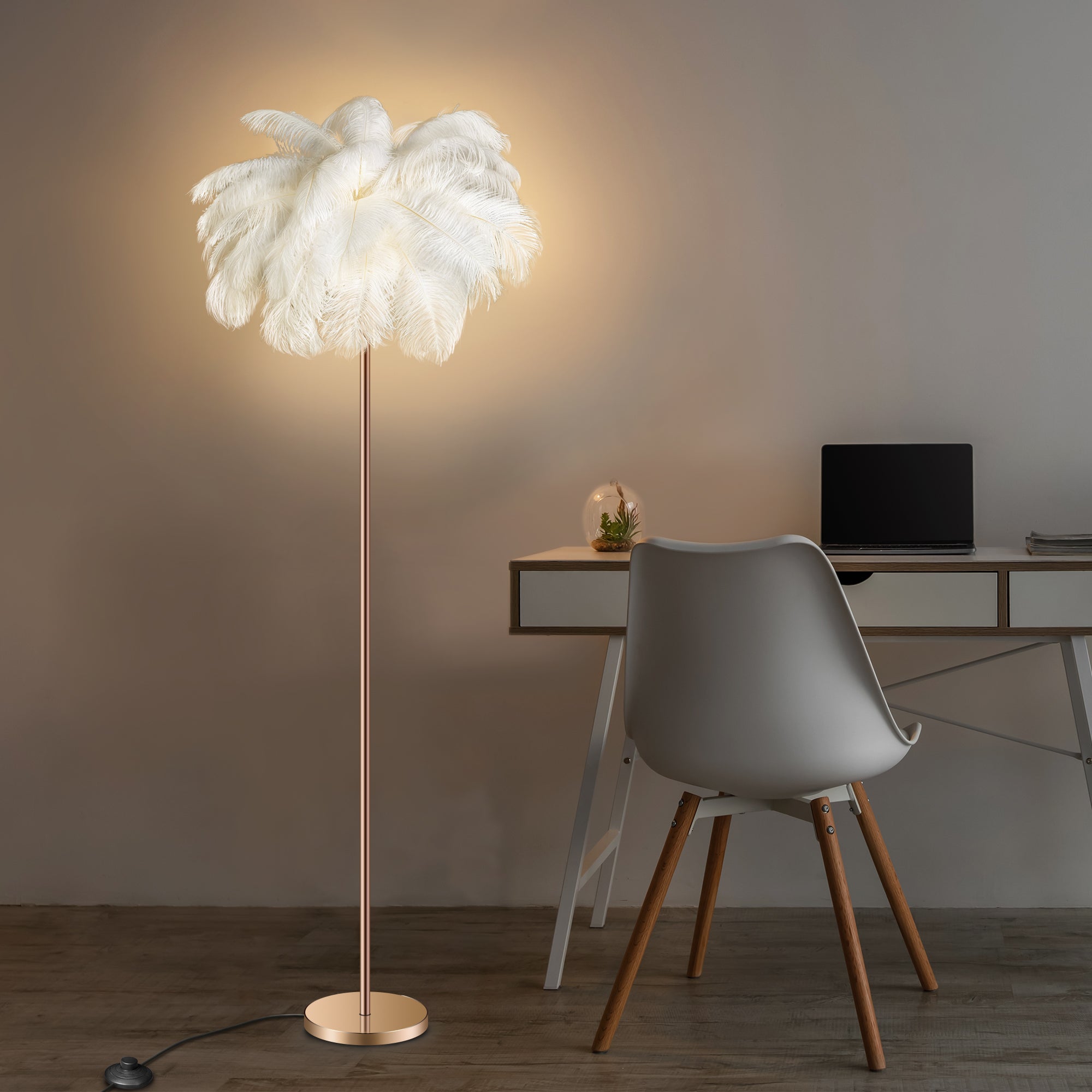 Feathered Standing Lamp with Adjustable Mood Lighting